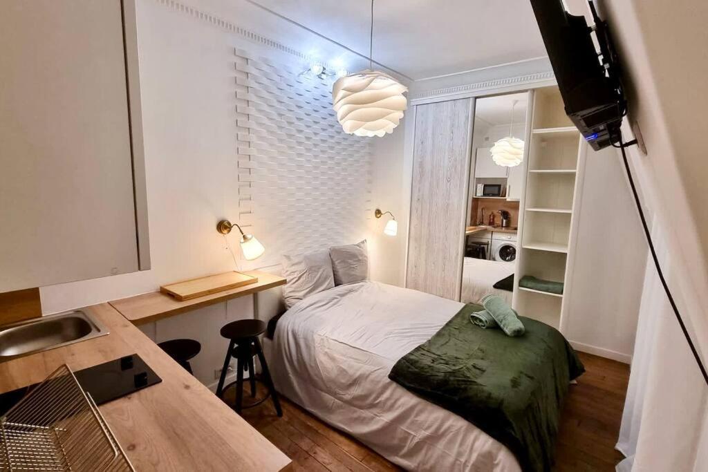 Champs-Elysees - Suite For 2 People Paris Eksteriør billede
