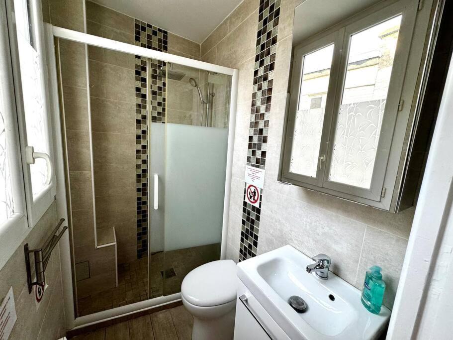 Champs-Elysees - Suite For 2 People Paris Eksteriør billede